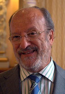 Francisco Javier León de la Riva 2011.jpg