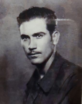 Antonio Caro Jiménez con uniforme de los guardias de asalto.