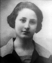 Amada García.jpg